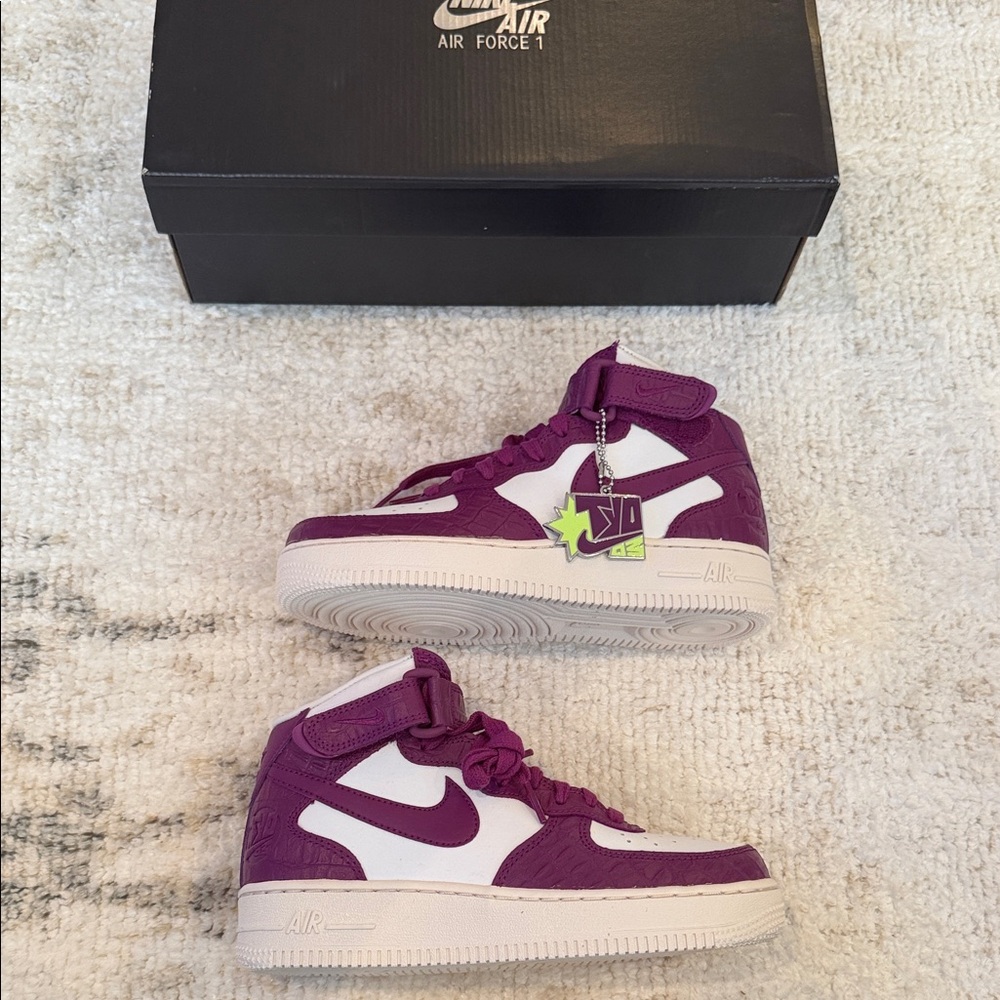 Nike Air Force 1 High-Top Viotech Sneakers